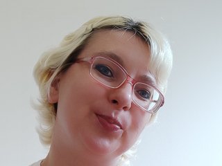 Erotikus videocsevegés Vika211