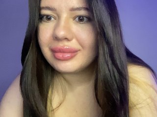 Erotikus videocsevegés VikaSpace