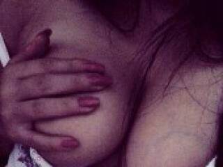 Erotikus videocsevegés viktorialol