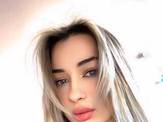 Erotikus videocsevegés Viktoriiaa1