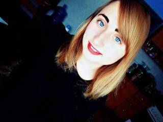 Erotikus videocsevegés viktorinna