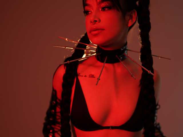 A profil fényképe violet-thomas