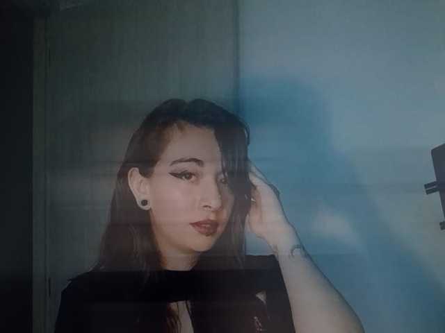 A profil fényképe Violet-wish