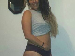 Erotikus videocsevegés violetburning