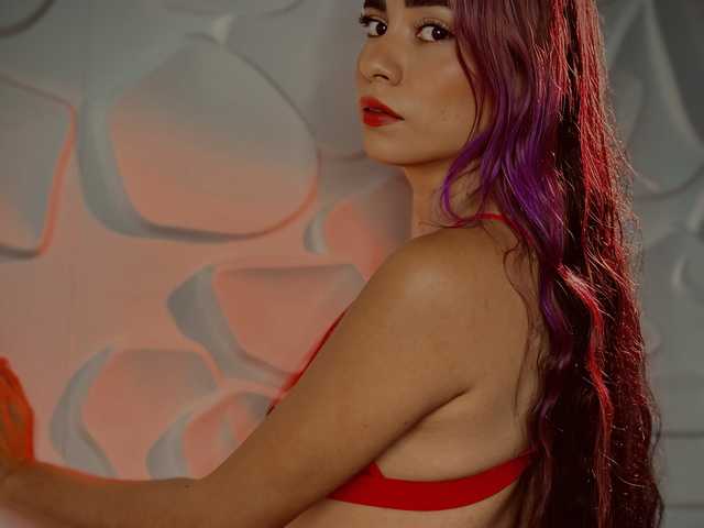 A profil fényképe VioletCabally