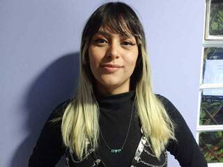 Erotikus videocsevegés violettrd