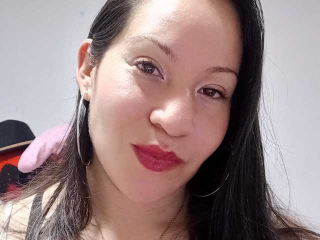 A profil fényképe virginiahot-1