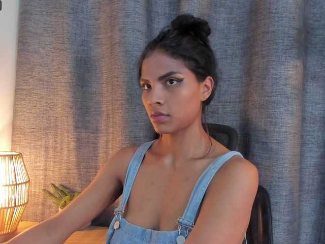 Sugárzási képernyőképek VivianSanchez