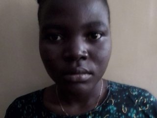 Erotikus videocsevegés Vivvy-Queen