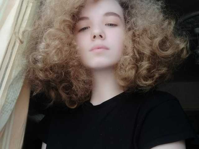 A profil fényképe Alexia_Marsh