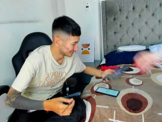 Sugárzási képernyőképek WaynenMilu