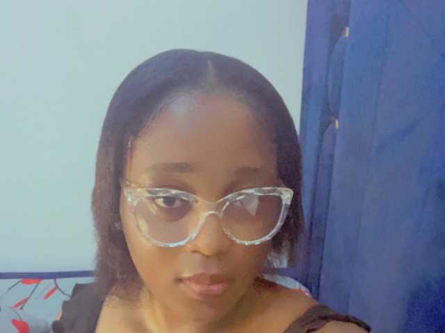 A profil fényképe wet-baddie