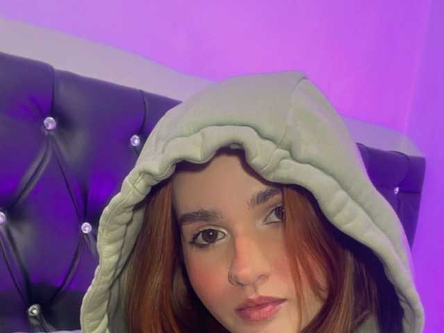A profil fényképe whiteatenea