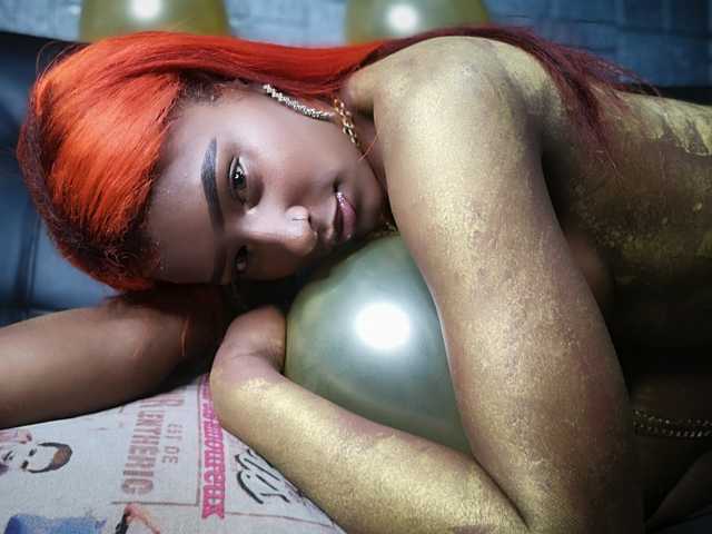 A profil fényképe whitneygrey