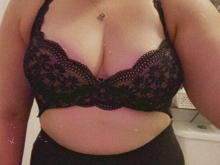 Erotikus videocsevegés WildFantasyCouple69