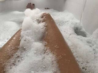 Erotikus videocsevegés X-Firefly-X