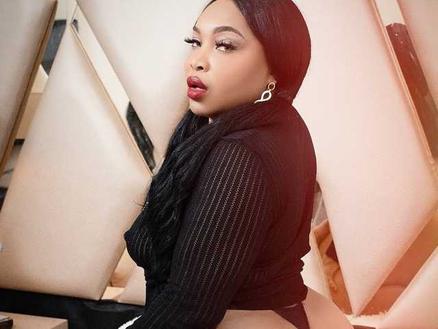 A profil fényképe xhollyrowlan