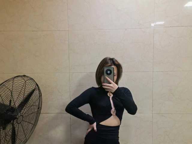 A profil fényképe XIAOLINZI