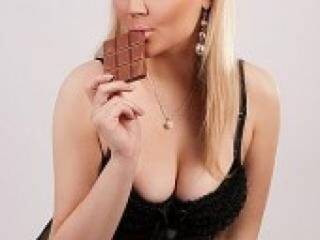 Erotikus videocsevegés xkarolinax