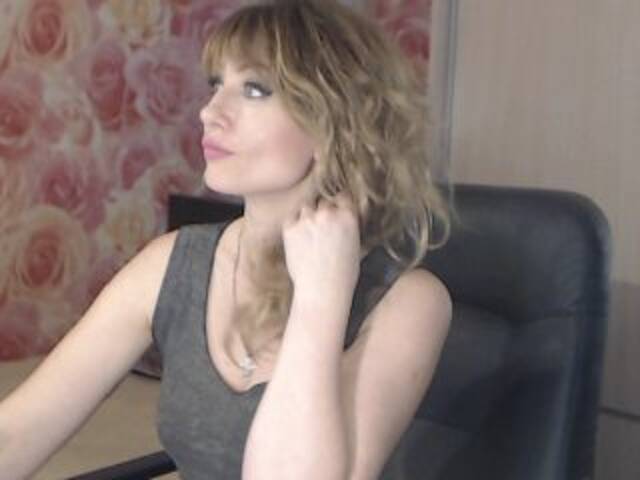 Sugárzási képernyőképek RrredQueen