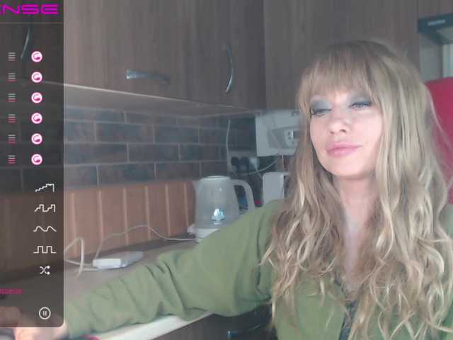 Sugárzási képernyőképek RrredQueen