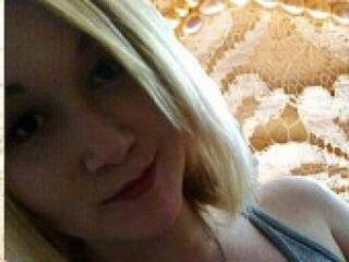 Erotikus videocsevegés xrosalinax