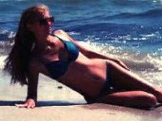 Erotikus videocsevegés xsahax