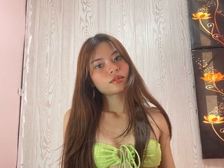 Erotikus videocsevegés xxlovelyface4u
