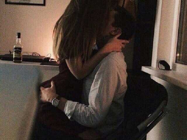 A profil fényképe xxxfetishcouple