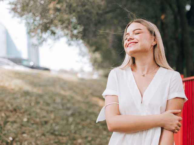 A profil fényképe yammy-blond