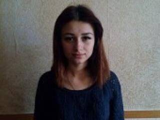 Erotikus videocsevegés yanavoxy96