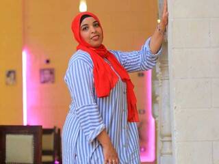 Erotikus videocsevegés Yaralov