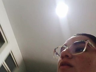 Erotikus videocsevegés YeyeFresh