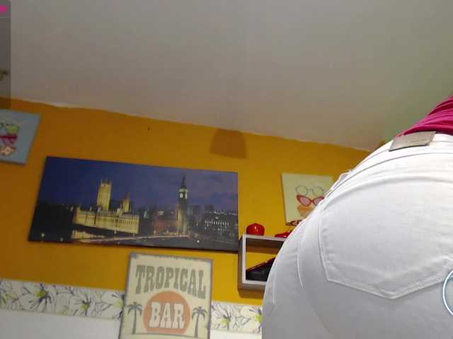 Fényképek yinystar hello guys welcome to my room I hope to meet in more private and have fun