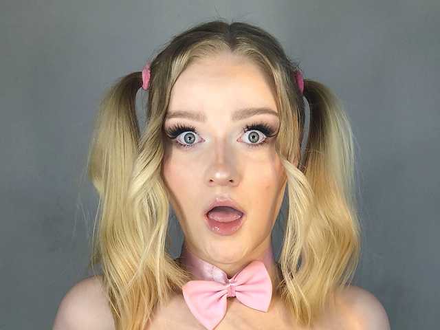 A profil fényképe youralisa
