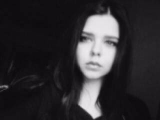 Erotikus videocsevegés yourdia