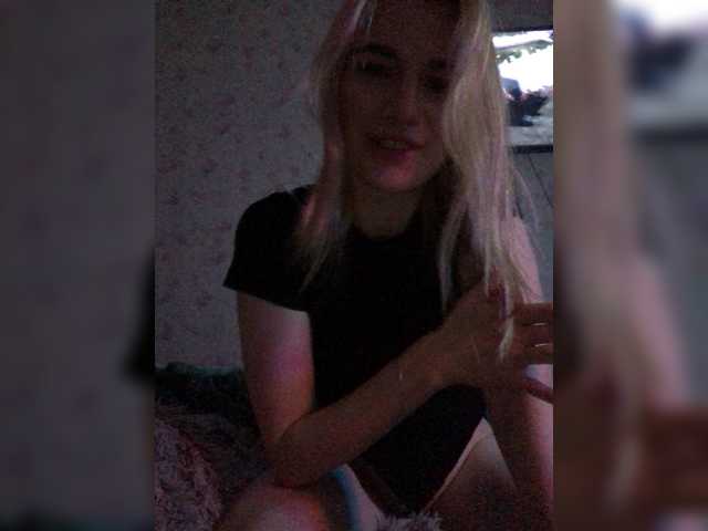 Fényképek Yourdreamgir1 Cam 13, ass 17, BJ 23,boobs 27,pussy 53, naked for 5 mins 77,fingering 83) Playing in pvt,full pvt or group)