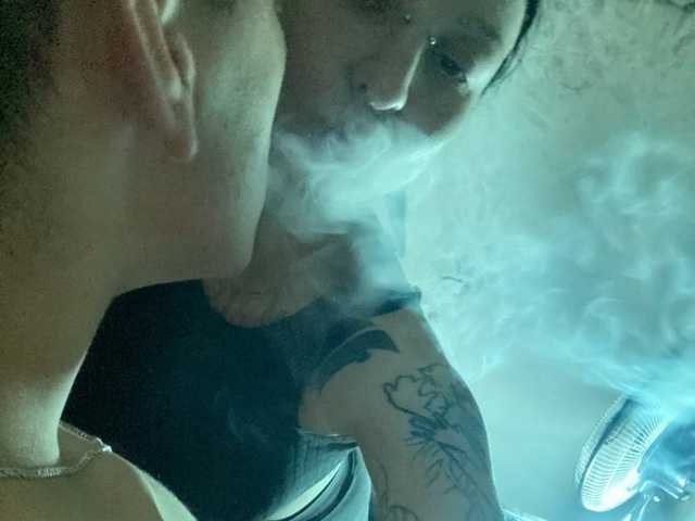 A profil fényképe YourFantasyIsaCouple2