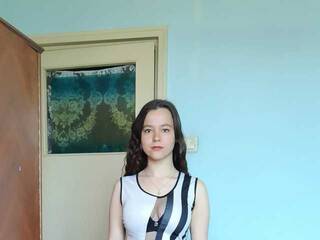 Erotikus videocsevegés Yourflower1997