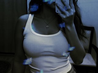 Erotikus videocsevegés yourgoodgirl22