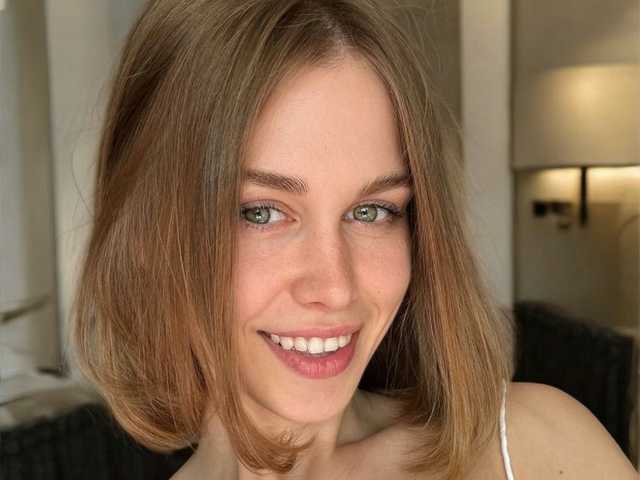 A profil fényképe YourJuly