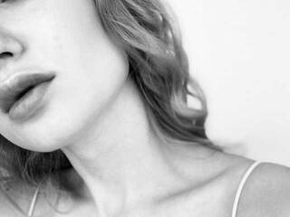 Erotikus videocsevegés Yourpeach