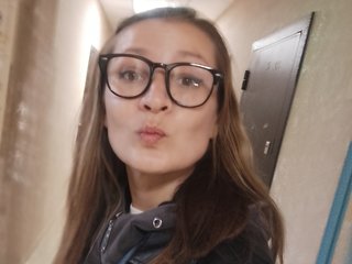 Erotikus videocsevegés Yuliya333