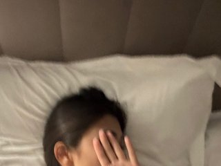 Erotikus videocsevegés Yumikaa