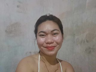 Erotikus videocsevegés yummycumcutegirl-18x
