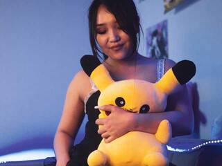 Erotikus videocsevegés YuRaychel