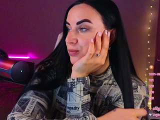 Erotikus videocsevegés YURIEVNA13