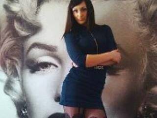 Erotikus videocsevegés zagigaalka