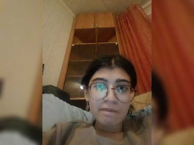 Sugárzási képernyőképek ZARApi7877