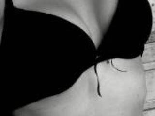 Erotikus videocsevegés zarazka23